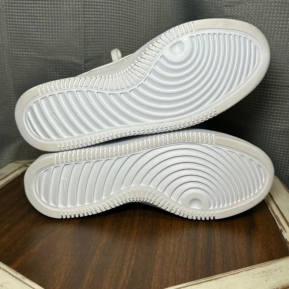 Nike Women's Court Vision Alta 8.5 New - Picture 6 of 7